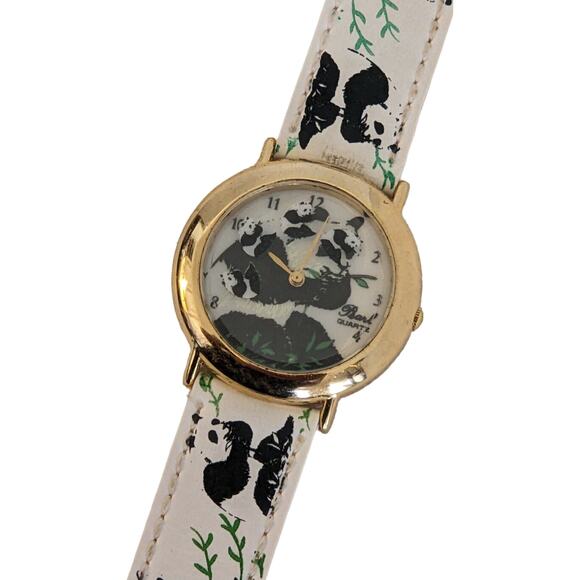 Vintage Panda Pearl Quartz Watch w/ with Panda Second Hands & New Battery - Picture 1 of 4